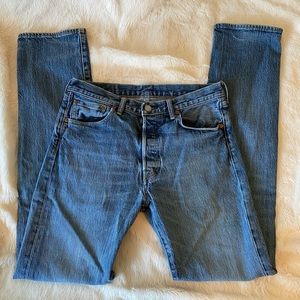 Men’s Levi jeans